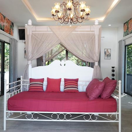 Ling & Louie'S Mountain Villa Mayong Exterior photo