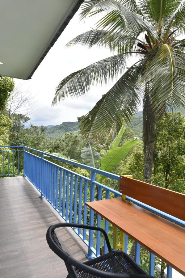 Ling & Louie'S Mountain Villa Mayong Exterior photo